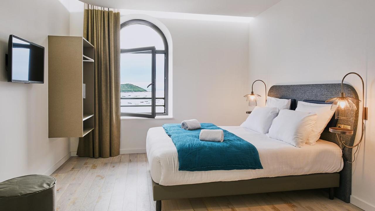 Hotel Pavillon De La 3*